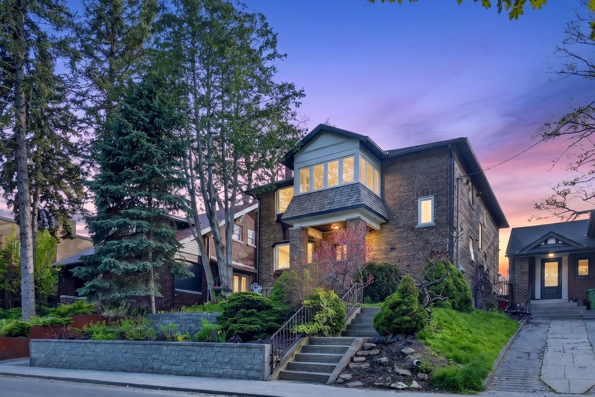Toronto home prepared and photographed for buyer confidence